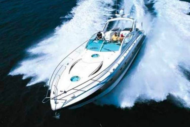 yacht rentals Mykonos, yacht rental Fairline, Mykonos yachts