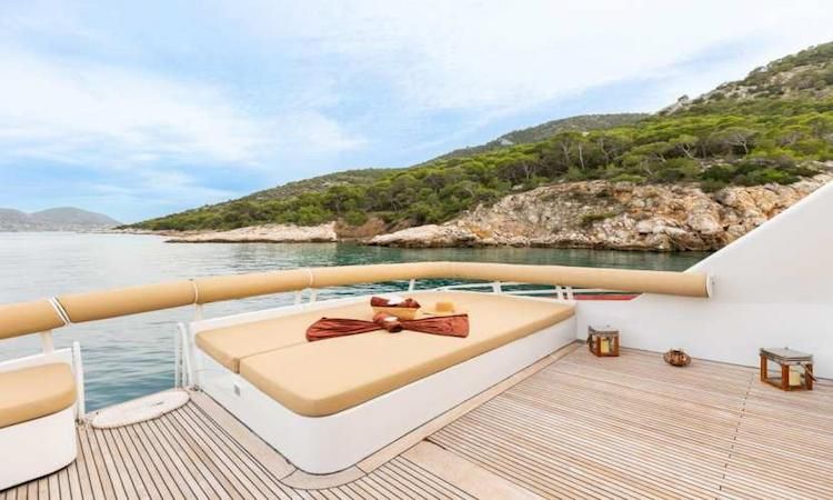 high-speed motor yacht relaxing area, yacht sundeck, luxury cruising